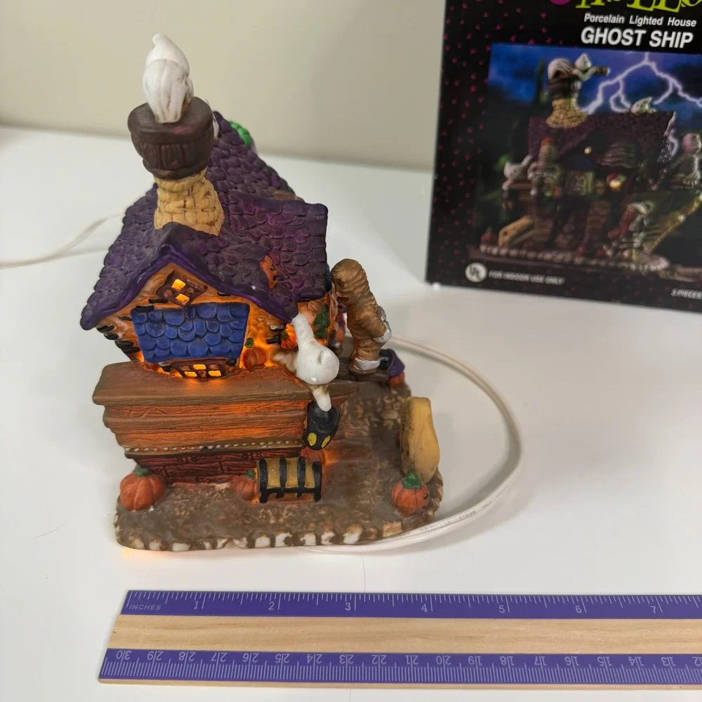 Spooky Hollow Porcelain Lighted Ghost Ship Halloween Village House Collectible